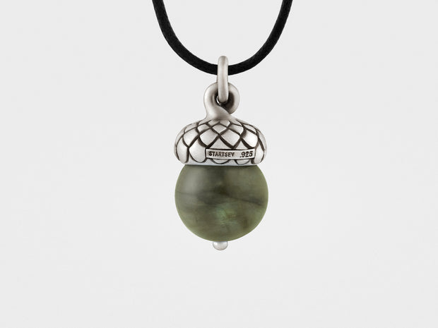 Acorn Pendant with Labradorite