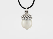 Acorn Pendant with Pearl