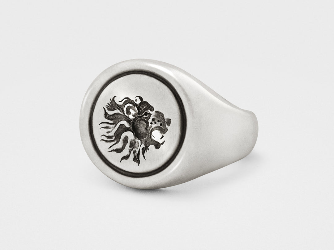 Lion Signet Ring in Sterling Silver