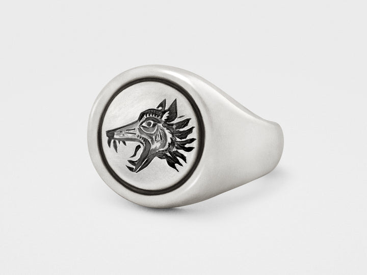 Wolf Signet Ring in Sterling Silver