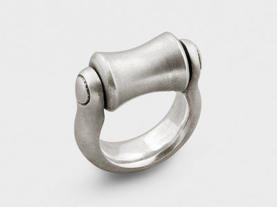"Roller" Ring in Sterling Silver