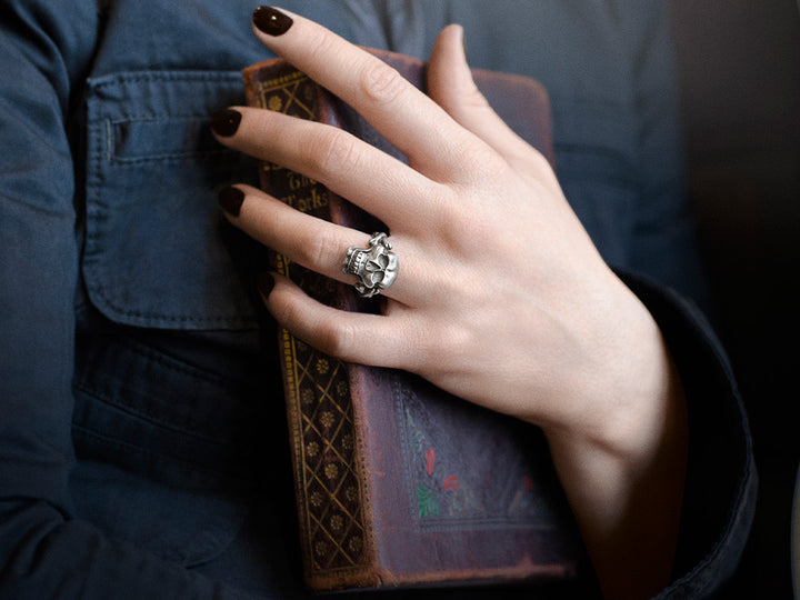 Skull and Crossbones Ring with Hinged Jaw