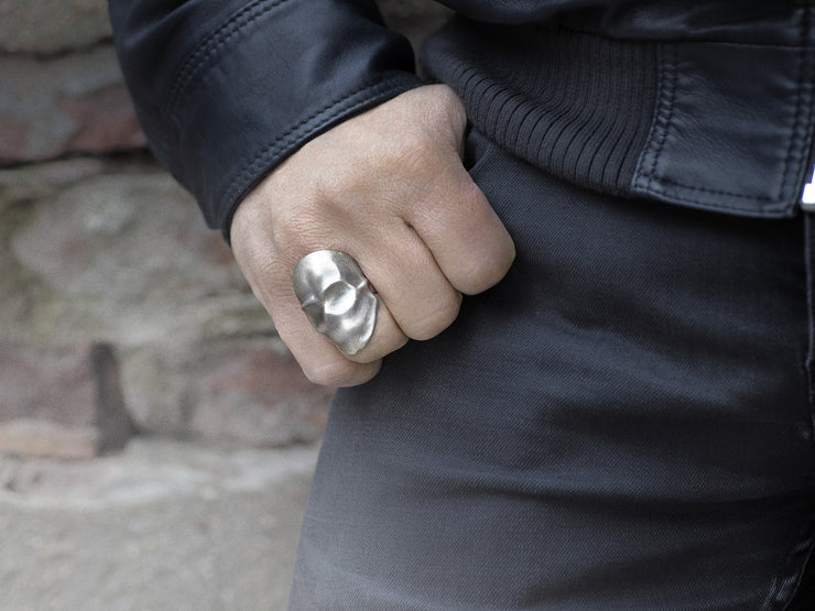 "Phantom" Skull Ring in Sterling Silver